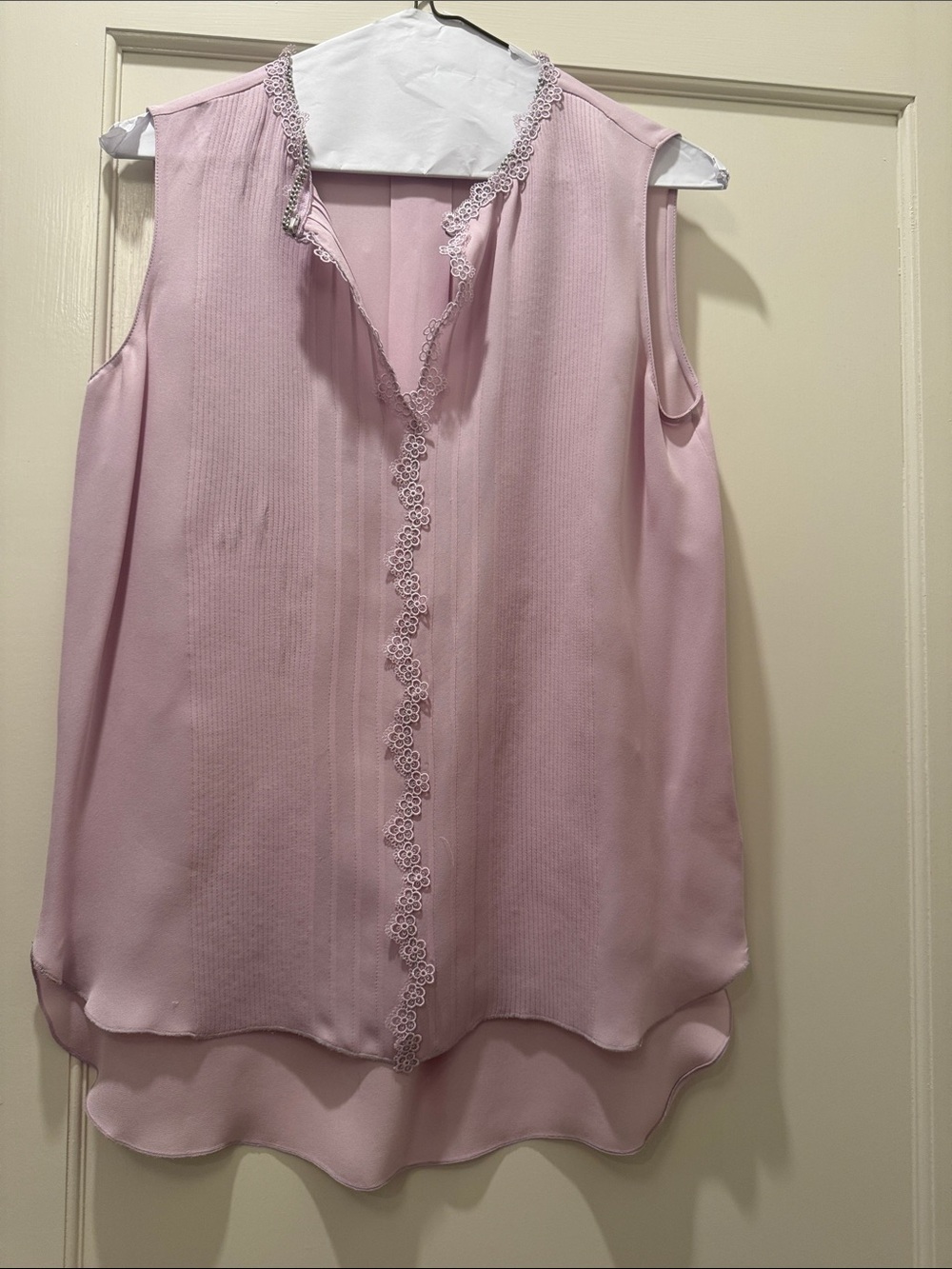 Elie Tahari Lavender Lace-Trim Sleeveless Camisole